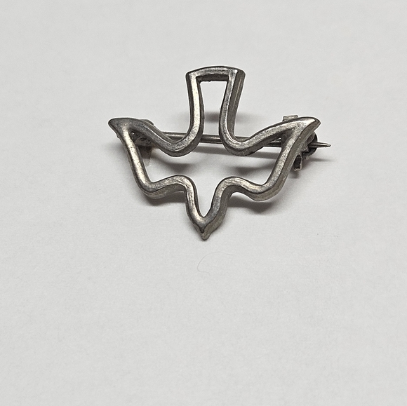Vintage Holy Spirit Silver/Pewter Finish Dove Pin - Picture 1 of 6